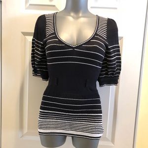 Nanette Lepore beautiful blouse 👚